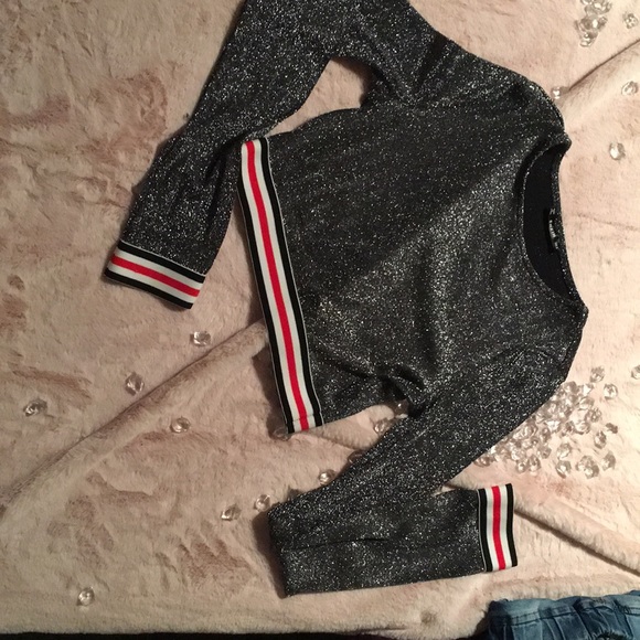 NWOT SHEIN beautiful top silver - Picture 2 of 4